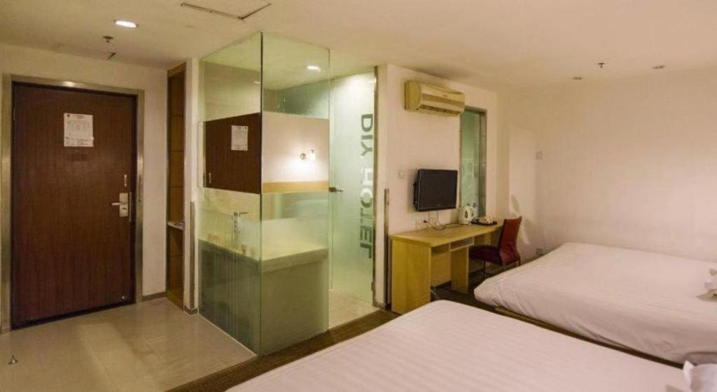 Hotel New International Expo Center Yushan Road Yuanshen Sports