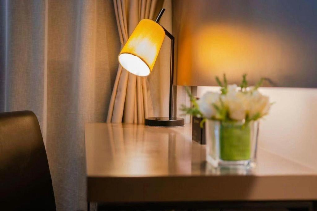 Hotel New International Expo Center Yushan Road Yuanshen Sports